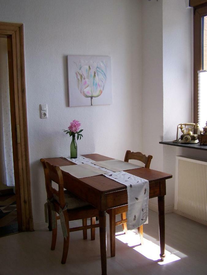 Anna Ferienwohnung Am Eifelsteig Neroth Luaran gambar